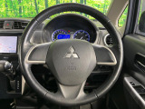 【純正革巻きステアリング】上質な革を使用することで、手にしっかり馴染みとても運転しやすいハンドルです♪