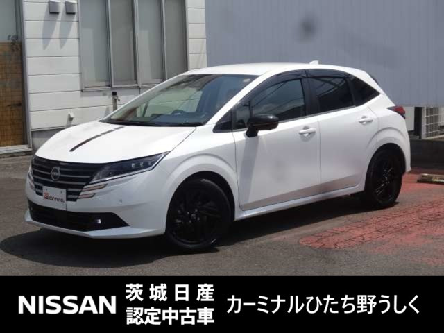 ノート1.2 X 90周年記念車