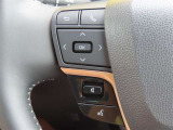 ブルートゥースに接続すれば、スマホに入れている音楽が聞けたり運転中に電話がかかってきてしまった場合もハンドルから電話を取ることができます!