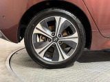 タイヤサイズは215/50R17です☆
