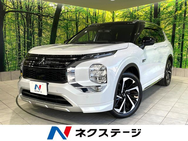 アウトランダー PHEV 2.4 P 4WD 