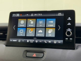 【オーディオソース】ラジオはもちろんCD、フルセグ、Bluetooth、ApplecarPlay、AndroidAuto、USB、ほか多彩な機能を装備しております