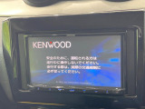 【純正ナビ】人気の純正ナビを装備しております。ナビの使いやすさはもちろん、オーディオ機能も充実!キャンプや旅行はもちろん、通勤や買い物など普段のドライブも楽しくなるはず♪
