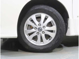 タイヤサイズは【195/65R15】です☆