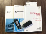 取扱書&整備手帳揃っております☆遠くからドアの開錠施錠が出来る便利なキーレスを装備しています。