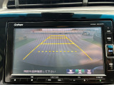 バック駐車が苦手な方や、初めてのお車で不安な方でも後方をナビ画面に映してくれるので、ラクラク停められます。