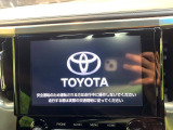 【9インチ ディスプレイオーディオ】大画面ディスプレイへお持ちのスマートフォンと連携して、ナビやbluetoothでの音楽再生が可能です♪デザインはもちろん操作性も良好!別途ナビ機能の取付可能です♪