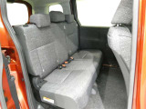 ゆとりある広々とした車内空間は、ドライブを始め買い物やレジャーなど、幅広く活躍します。一人でもみんなとでもお出かけを楽しみましょう!