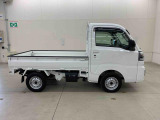 軽自動車、小型車を中心に常時300台展示車を御用意させて頂いております