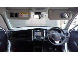 見晴らしのいい運転席です!広い範囲を見渡すことができ、長距離のドライブでも疲れにくいです♪