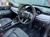 内装:車両の状態やシートのよれ等、お気付きの箇所がございましたらお写真にてお送り致しますのでお気軽にお申し付けくださいませ