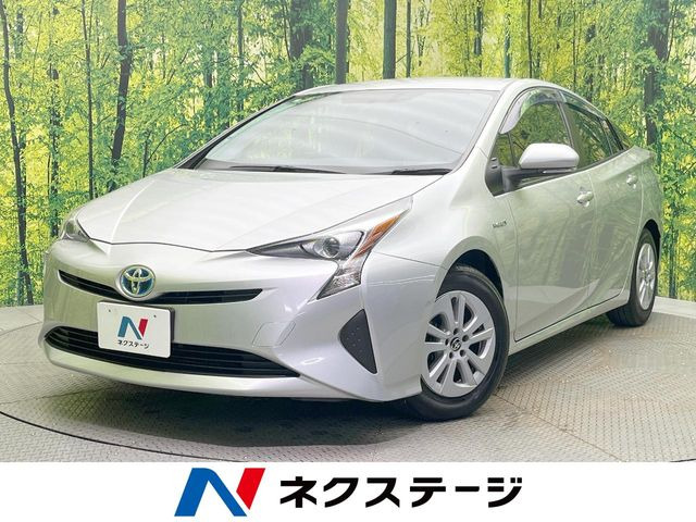 トヨタ プリウス 
