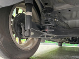 お車を安心してお乗りいただく為には、足回りの定期点検が欠かせません。サービスサポート(有償保証)では無料点検もご提供しており、安心のカーライフをお過ごしいただけるサポート体制が整っています。