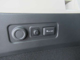 1500W電源はトランクルーム左側にあります♪♪