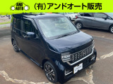 皆様に愛され創業50年越え!当店では、品質にこだわりオールジャンルの優良車を取り揃えております。また、民間工場完備で「一日車検」もOK!お乗り換えはもちろん、車検・整備・鈑金・保険、何でもご相談下さい。