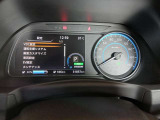 燃費・航続可能距離・時計・外気温度等様々な情報を表示!各種車両の設定も出来ます