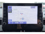ディスプレイオーディオを装備。スマホとクルマをつなぐことで、これまでのナビに加えて、いろんなサービスが楽しめます。