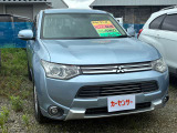 アウトランダーPHEV 2.0 G ナビパッケージ 4WD 