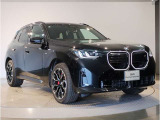 BMWのダイナミック且つエモーショナルなスタイルを印象付けるキャラクターライン(プレスライン)眺めているだけで溜め息の出る美しさです☆