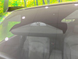 【アイサイトVer3】前方の車両等を検知し、衝突しそうな時は警報で注意を促し、ブレーキを踏む力をサポート。ブレーキを踏めなかった場合は衝突被害軽減ブレーキが作動、衝突回避をサポートします。