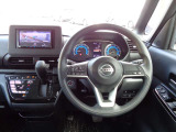 車の事分からなくても運転席に座ってみると何となく良い感じ!とかイマイチだな、とか感じます。だからこそ是非ご自身の目で手で体で実際に触れて頂きたいのです。