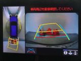 バックガイドモニターを装備しています、車庫入れもラクラクです。パノラミックビューモニターを搭載しています、上からの画像も表示されます。