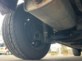 お車を安心してお乗りいただく為には、足回りの定期点検が欠かせません。サービスサポート(有償保証)では無料点検もご提供しており、安心のカーライフをお過ごしいただけるサポート体制が整っています。