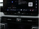 シートヒーター、ベンチレーション装備:寒い日や夏の暑い日に役立つ運転席・助手席に装備されています♪