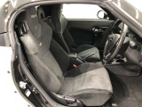 【運転席・助手席】です!実際お座りいただくのが分かりやすいと思いますので、ぜひお気軽にご来店ください♪状態もいいですよ☆