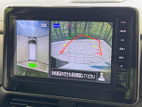 【アラウンドビューモニター】専用のカメラにより、上から見下ろしたような視点で360度クルマの周囲を確認することができます☆死角部分も確認しやすく、狭い場所での切り返しや駐車もスムーズに行えます。