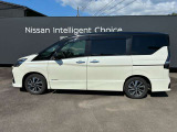 セレナ 1.2 e-POWER ハイウェイスターV 