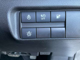 運転席まわりの画像です。