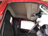 中古車販売に関する正しい知識を持ちお客様の信頼を得られるように努力しております。