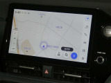 【10.5インチ純正ナビ】純正ナビを装備。タッチパネル式で使いやすく、詳細地図により目的地をピンポイントで設定できます。初めての道でも迷いにくく、ロングドライブも快適ですよ♪