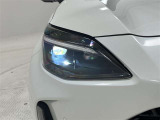 LEDヘッドライトでアダプティブハイビームシステム!ハイビームを保持したまま走行できる頻度を高め、夜間の視認性を確保!
