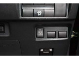 車両入庫後は室内クリーニングと外装ミガキを施します 清潔感のあるお車をご覧くださいませ!