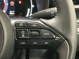 レーダークルーズコントロールを装備。前の車との距離をレーダーで測り一定の車間距離に保ってくれます。詳細はスタッフまで。