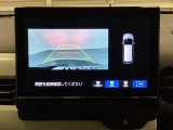 バックでの車庫入れも安心です!リアカメラが付いているバックモニター付のナビを装備しております。バンパーについているソナーや、操作線もついており距離感も画面から確認できます。