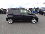 お車は買って終わりではありません。なぜなら車は壊れないという事がないからです。「安さ」だけでなく「安心」=購入後の点検・修理・トラブル対応こそ私達の強みです。