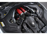 3.9L V型8気筒DOHCツインターボ、600ps/77.5kgm、