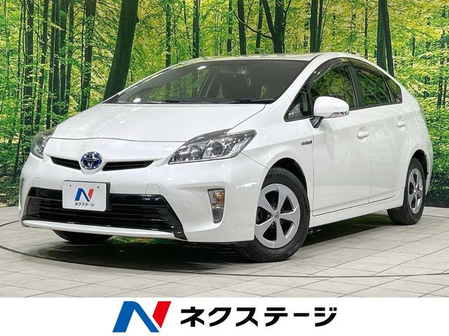 トヨタ プリウス 