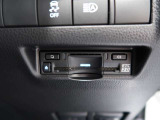 ETC車載器(2.0)付きです。高速道路の料金所もスムーズに通過できます。
