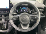 【純正革巻きステアリング】上質な革を使用することで、手にしっかり馴染みとても運転しやすいハンドルです♪