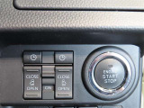 運転席からも操作できる両側パワースライドドア付きです。
