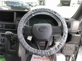 運転中も見やすいメーター。