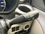 【オートライト】周りの明るさに応じて自動でヘッドライトの点灯・消灯ができる機能です!ライトの付け忘れ・消し忘れなどが無くなり、雨の日や夕方の走行も安心!トンネル通過時も便利ですね♪