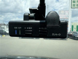 【ドライブレコーダー】映像・音声などの運転中の記録を残します。事故などを起こした起こされた時の証拠になりえますので、もしも時でも安心ですね。