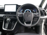 運転席廻りです。