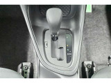 『トヨタ認定中古車』3つの安心を1台にセット!1.徹底した洗浄 2.車両検査証明書つき 3.ロングラン保証つき 全てをクリアした【安心】の証!詳しくスタッフまでお気軽にお問い合わせ下さい。