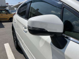 ウィンカーがドアミラーに内蔵されています。ドレスUP効果が主ですが、周りの車からも気づいてもらい易いので、安全性もにも繋がっています。